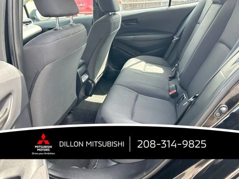 Used 2025 Toyota Corolla LE FWD image 9