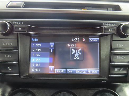 Used 2016 Toyota RAV4 LE image 23