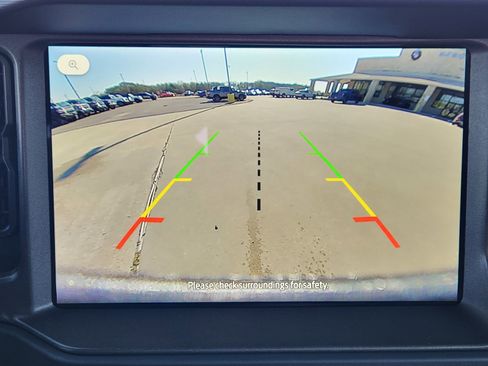 New 2025 Ford Bronco 4-Door image 17