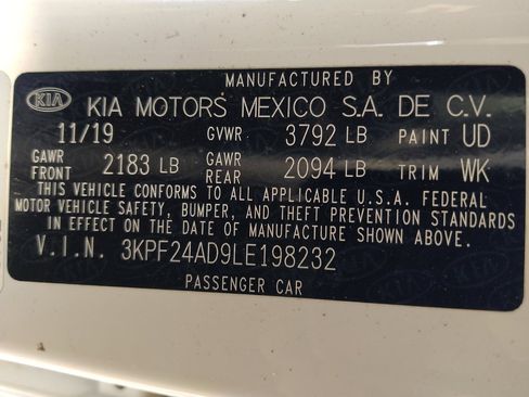 Used 2020 Kia Forte LXS FWD image 33