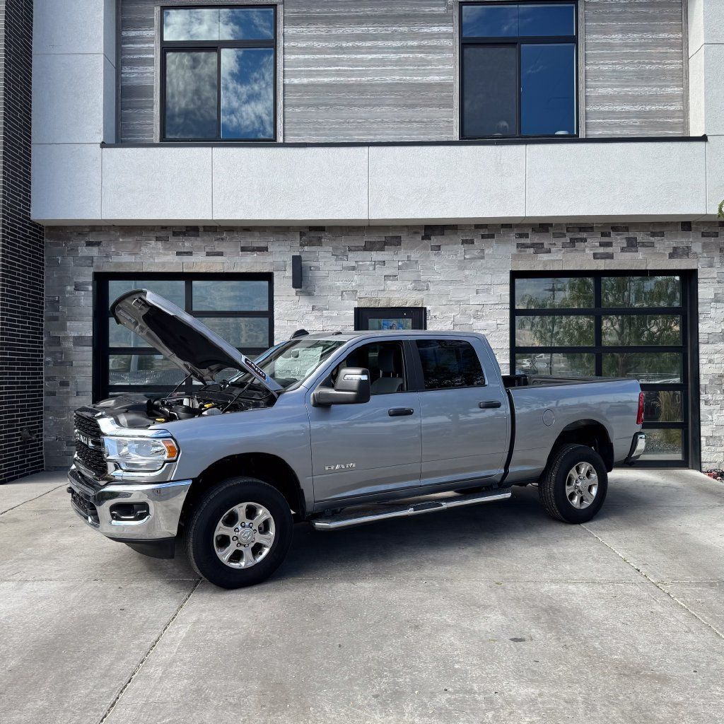 Used 2024 RAM 2500 Big Horn w/ Level 2 Equipment Group AWD/4WD image 22