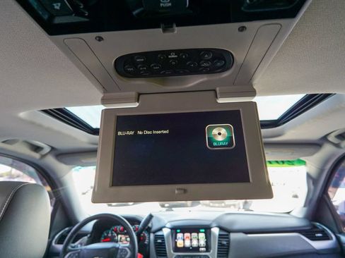 Used 2016 Chevrolet Tahoe LT AWD/4WD image 16