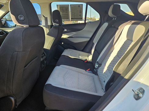 Certified 2021 Chevrolet Equinox LS w/ LS Convenience Package FWD image 23