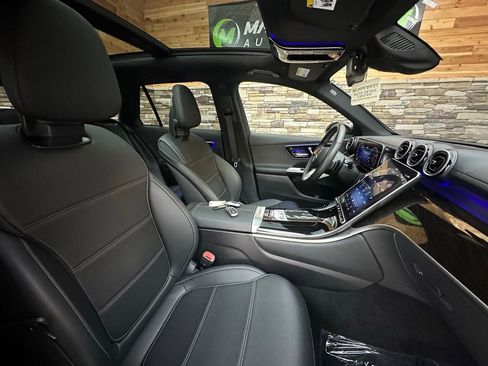 Used 2023 Mercedes-Benz GLC 300 GLC 300 image 15