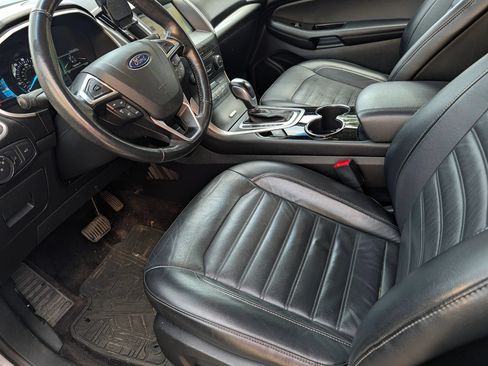 Used 2015 Ford Edge SEL w/ Equipment Group 201A AWD/4WD image 9