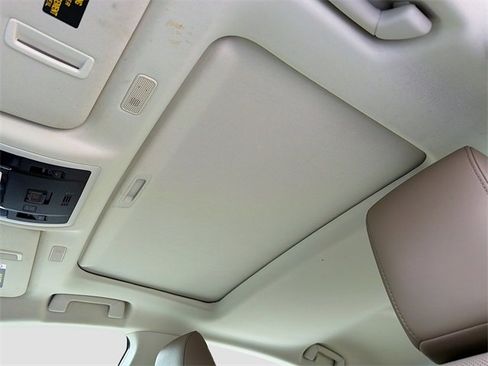 Used 2020 Lexus ES 350 w/ Premium Package image 27