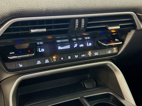 Used 2024 MAZDA CX-90 Plug-In Hybrid w/ Preferred image 24