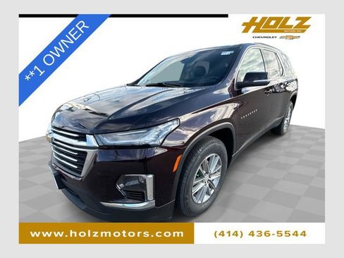 Certified 2023 Chevrolet Traverse LT image 1