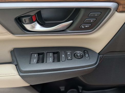 Used 2017 Honda CR-V EX-L image 19