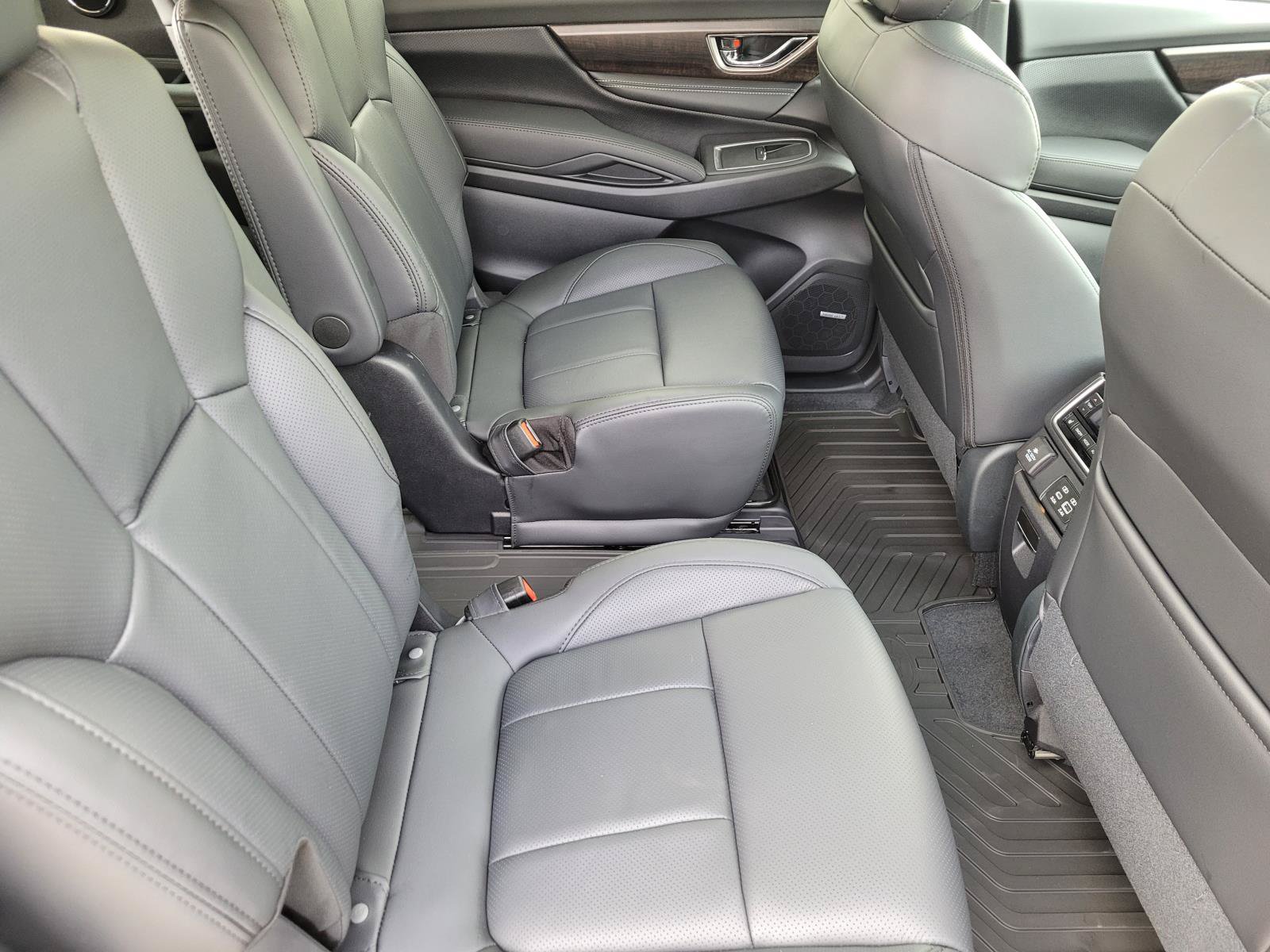 New 2026 Subaru Ascent Touring AWD/4WD image 12