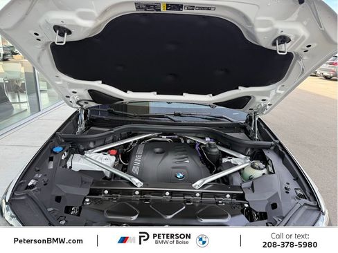 New 2026 BMW X5 xDrive40i AWD/4WD image 10