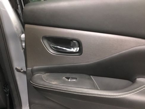 Used 2023 Nissan Murano SL image 21