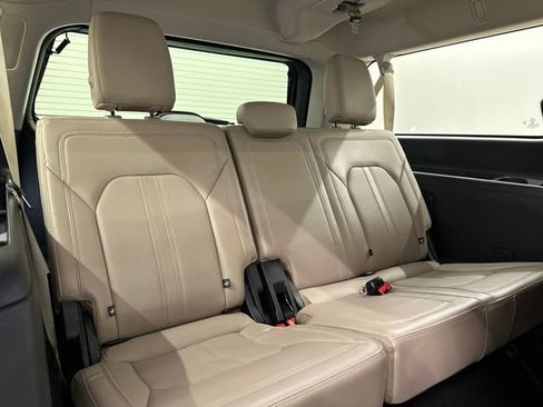 Certified 2024 Ford Expedition Max Limited image 14