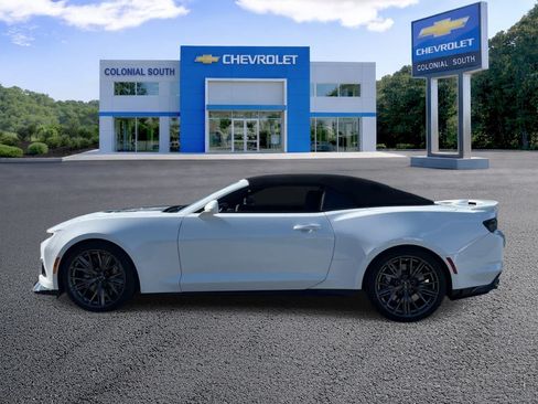 Certified 2023 Chevrolet Camaro ZL1 RWD image 3