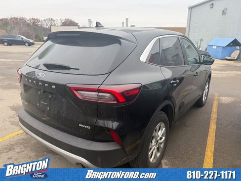 Used 2023 Ford Escape Active w/ Tech Pack #2 image 4