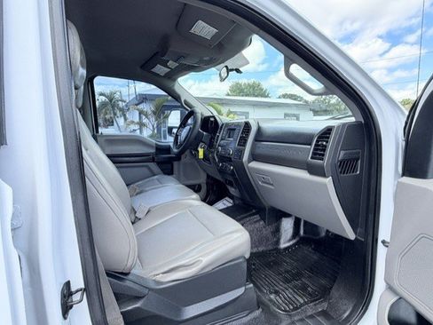 Used 2018 Ford F450 XL w/ Power Equipment Group RWD image 19