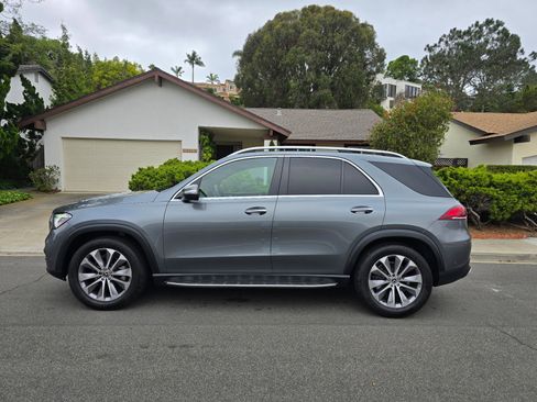 Used 2022 Mercedes-Benz GLE 350 GLE 350 4MATIC SUV w/ Premium Package image 6