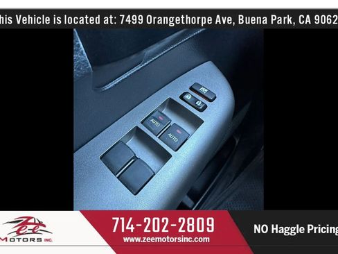 Used 2016 Toyota Sequoia SR5 w/ Premium Package image 28