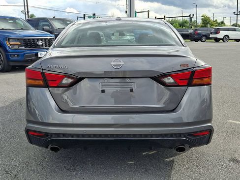 Used 2025 Nissan Altima 2.5 SR FWD image 5