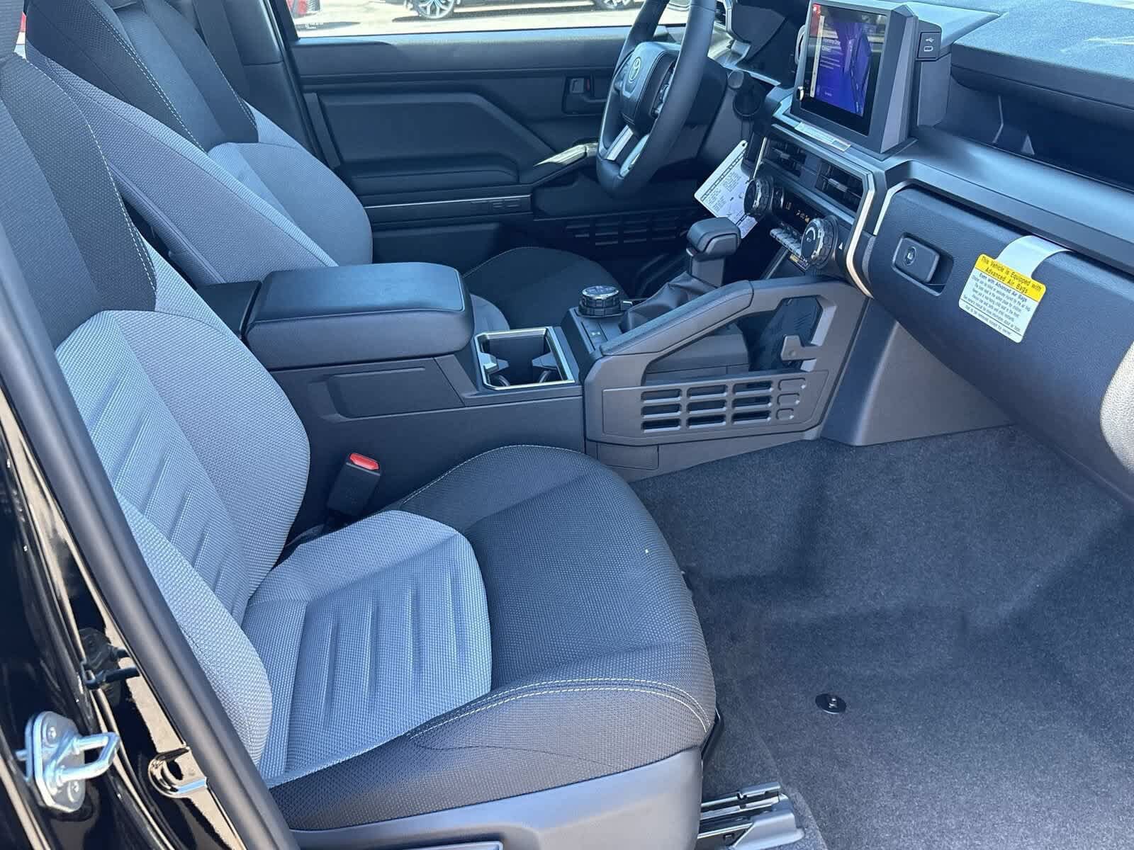 Used 2025 Toyota 4Runner TRD Off-Road AWD/4WD image 12