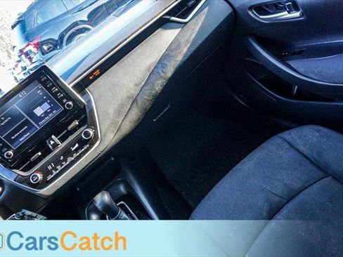 Used 2020 Toyota Corolla LE image 25