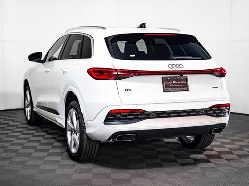 New 2025 Audi Q5 Premium Plus image 2