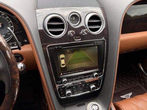 Used 2014 Bentley Flying Spur W12 AWD/4WD image 7