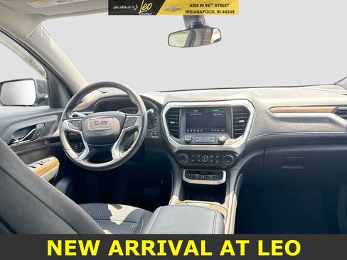 Used 2023 GMC Acadia SLE w/ Driver Convenience Package image 24