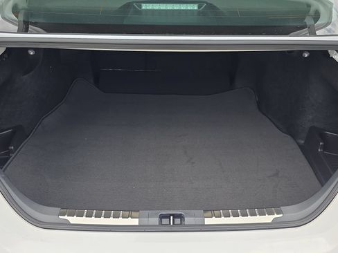 New 2026 Toyota Camry Hybrid w/ Multimedia Upgrade Package FWD image 29