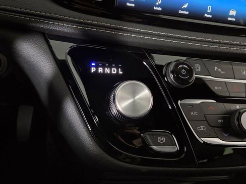 New 2026 Chrysler Pacifica Select image 22