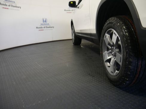 New 2026 Honda Ridgeline RTL image 11