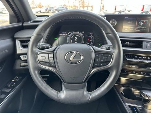 Used 2020 Lexus UX 250h w/ Premium Package image 11