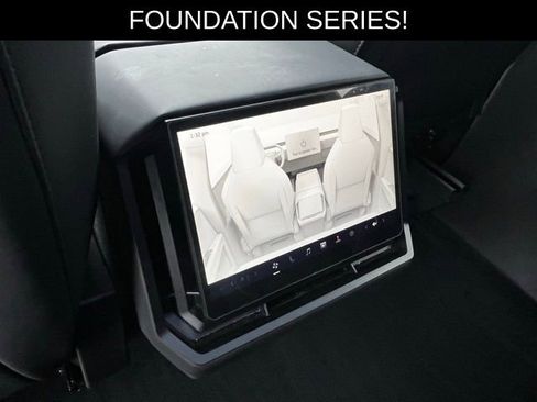 Used 2024 Tesla Cybertruck Cyberbeast AWD/4WD image 26
