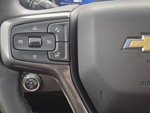 Used 2025 Chevrolet Silverado 2500 High Country w/ High Country Premium Package AWD/4WD image 29