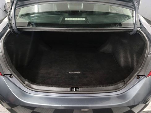 Used 2014 Toyota Corolla S FWD image 26