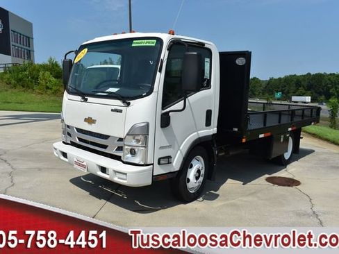 Used 2024 Chevrolet Low Cab Forward RWD image 4