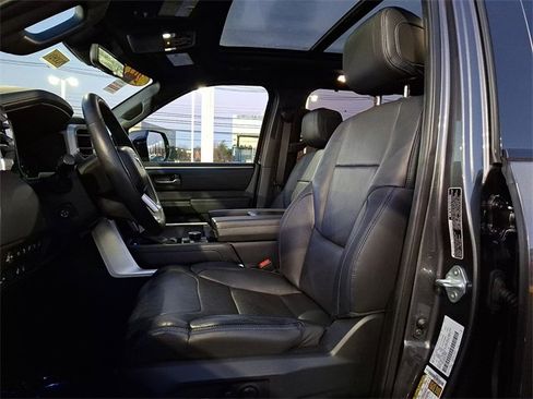 Certified 2023 Toyota Sequoia Platinum image 19