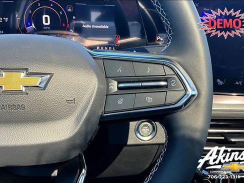 New 2026 Chevrolet Traverse LT w/ Sun and Wheel Package image 8