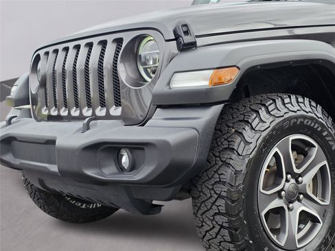 Certified 2021 Jeep Wrangler Unlimited Sport AWD/4WD image 40