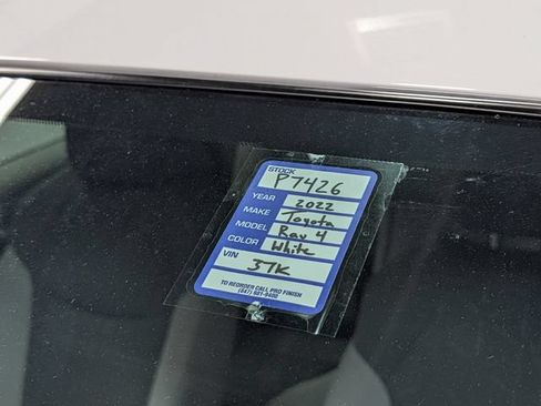 Used 2022 Toyota RAV4 XLE w/ Convenience Package AWD/4WD image 27