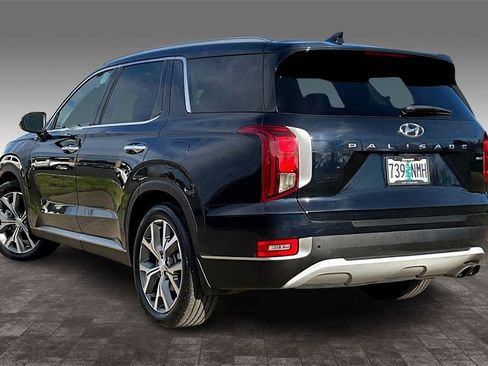 Used 2022 Hyundai Palisade SEL w/ 8P Bench Seat Package image 13