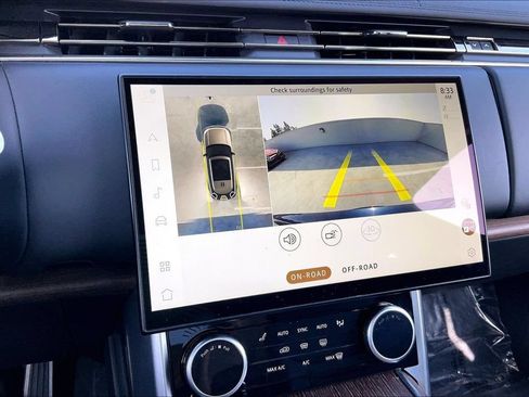 Certified 2023 Land Rover Range Rover SE AWD/4WD image 14