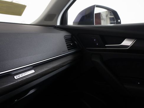 Used 2018 Audi Q5 2.0T Premium Plus w/ Premium Plus Package image 8