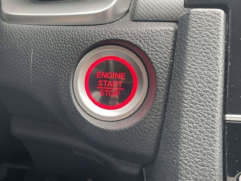 Used 2018 Honda Civic EX image 18