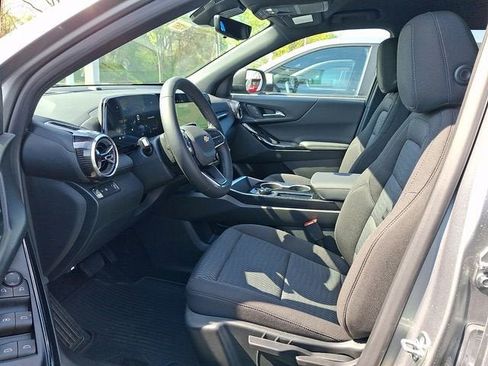 New 2026 Chevrolet Equinox LT w/ Safety and Technology Package FWD image 7