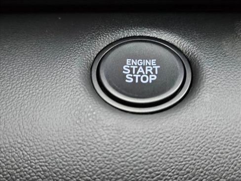 New 2026 Hyundai Elantra SEL Sport Premium image 17