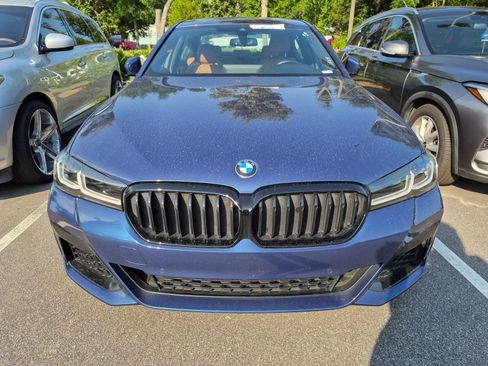 Used 2022 BMW 530i w/ M Sport Package RWD image 6