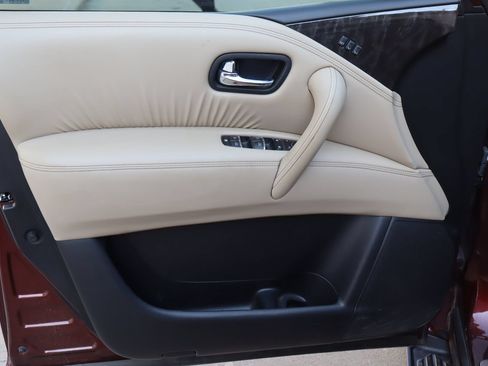 Used 2023 Nissan Armada Platinum w/ Captain's Chairs Package RWD image 22