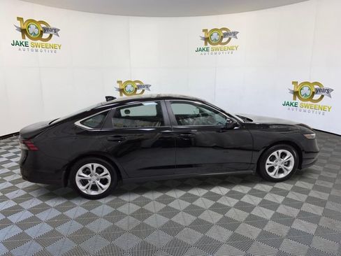 Used 2023 Honda Accord LX image 11