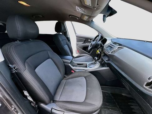 Used 2016 Kia Sportage LX FWD image 25